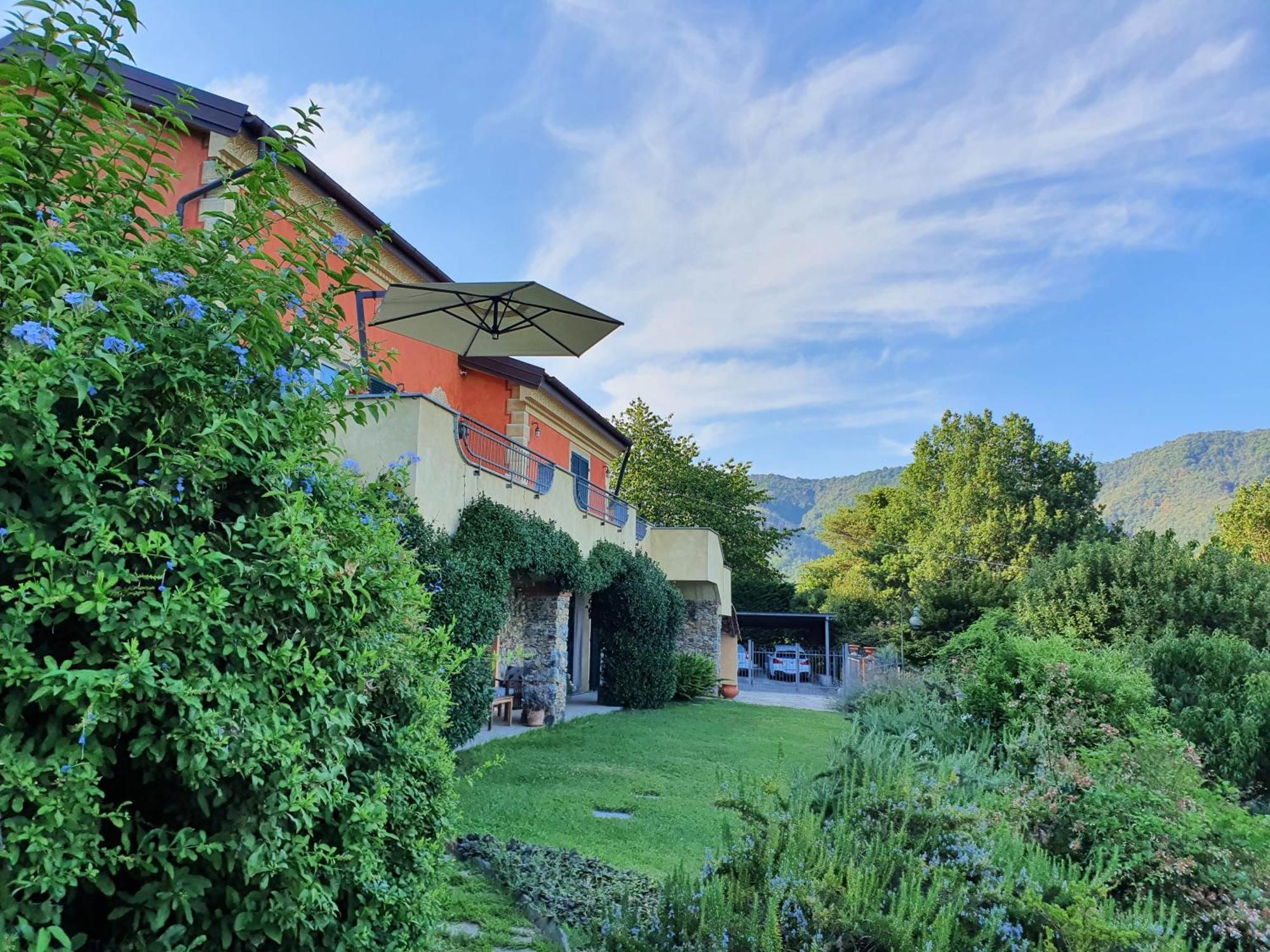Villa Claudia Quiliano Exterior foto